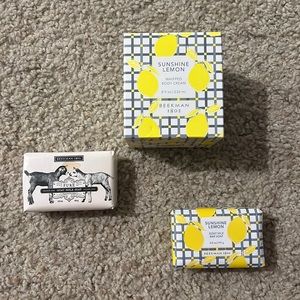 Beekman 1802 Gift set: two bars of soap, one body cream